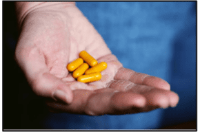 palm holding pills