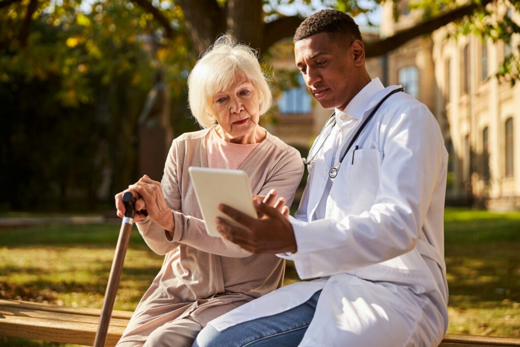ACP Awarded Funding to Lead Multi-Stakeholder Initiative on Aging and MS Treatment Decisions